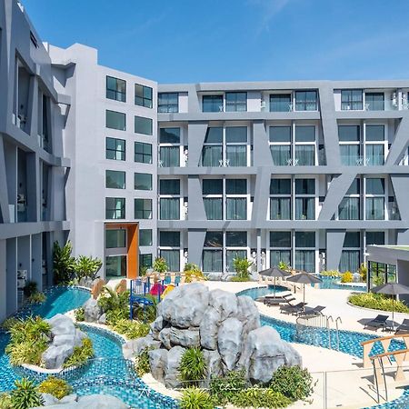 Utopia Naiharn Nai Harn Exterior photo