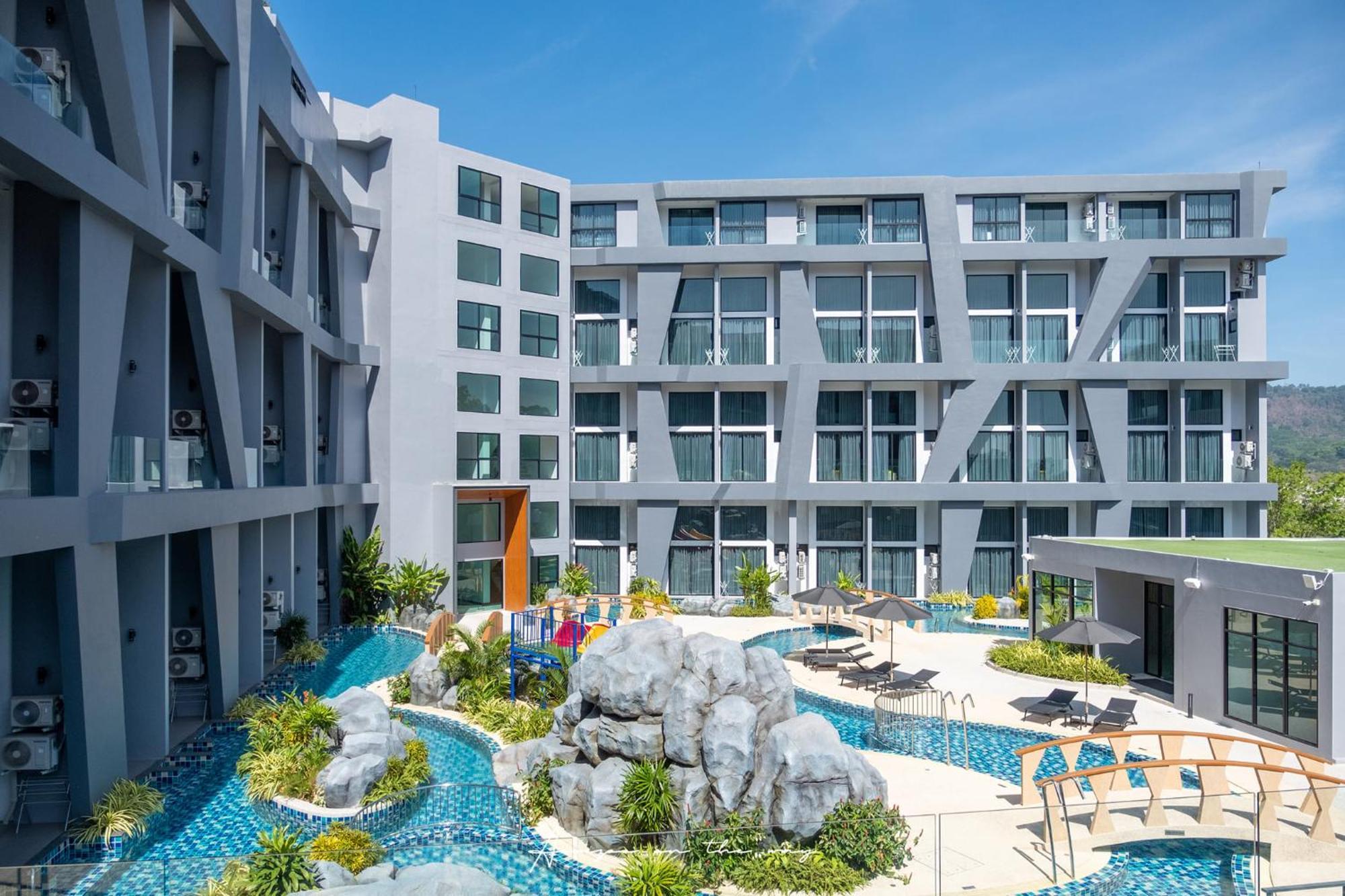 Utopia Naiharn Nai Harn Exterior photo